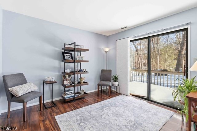 16 Quincy Ln, West Milford Twp., NJ 07480