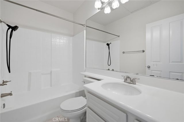 1406 Reggio Aisle, Irvine, CA 92606