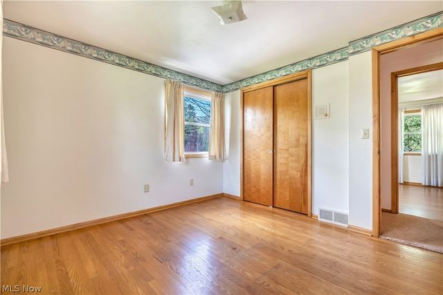 5205 Huckleberry Street NW, North Canton, OH 44720