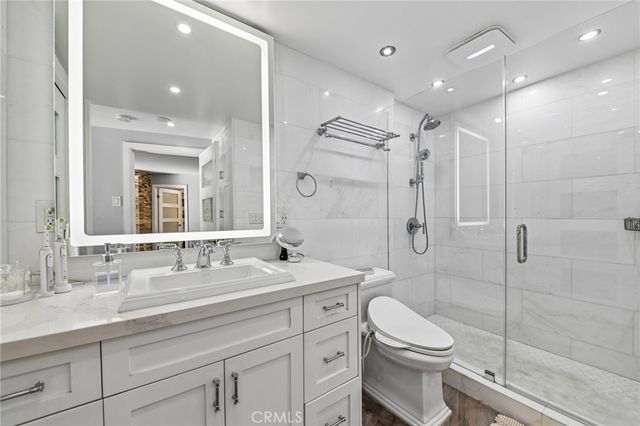 700 E Ocean Boulevard 1208, Long Beach, CA 90802