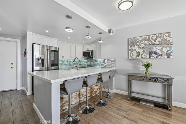 700 E Ocean Boulevard 1208, Long Beach, CA 90802