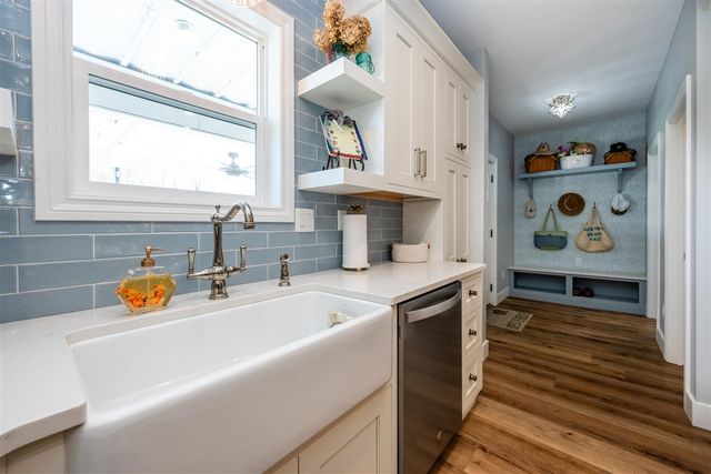 911 Lake Boulevard, Saint Joseph, MI 49085