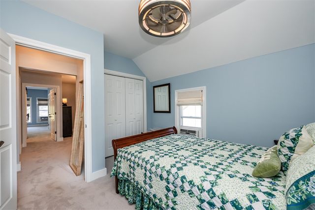 911 Lake Boulevard, Saint Joseph, MI 49085