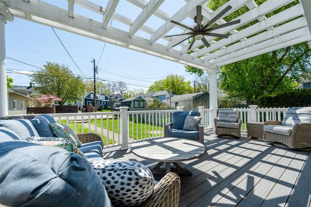 911 Lake Boulevard, Saint Joseph, MI 49085
