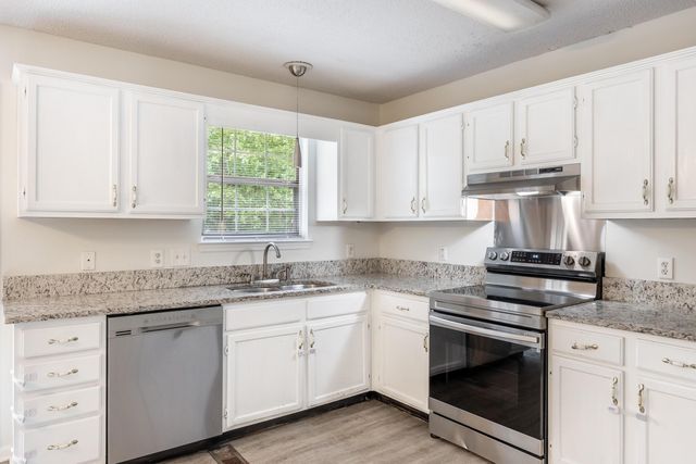 6836 Ridge Creek Drive, Ooltewah, TN 37363