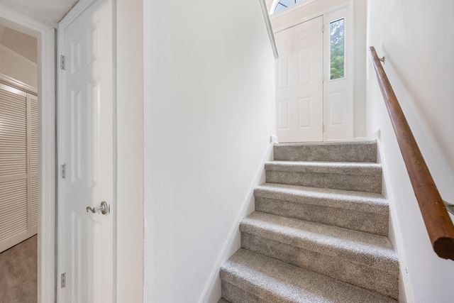 6836 Ridge Creek Drive, Ooltewah, TN 37363
