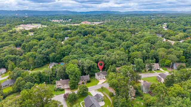 6836 Ridge Creek Drive, Ooltewah, TN 37363