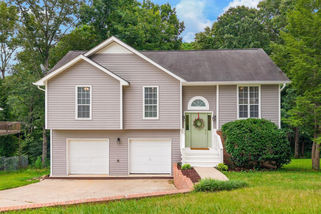 6836 Ridge Creek Drive, Ooltewah, TN 37363