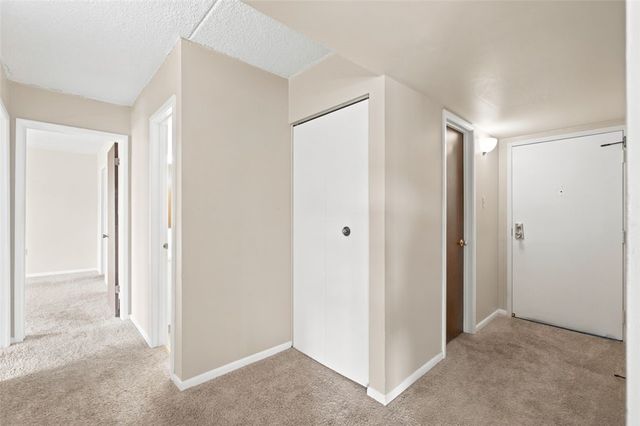 2160 Greentree Rd 807W, Scott Twp, PA 15220