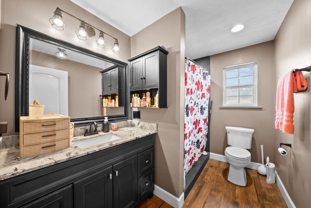 921 Fred Young Rd, Jamestown, TN 38556