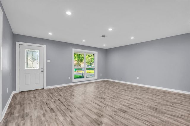 6930 Neff Street, Houston, TX 77074