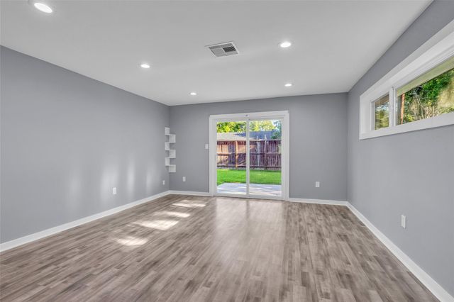 6930 Neff Street, Houston, TX 77074