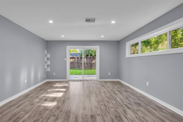 6930 Neff Street, Houston, TX 77074