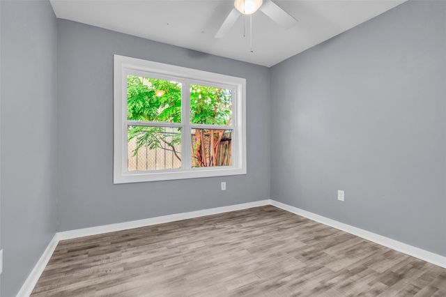 6930 Neff Street, Houston, TX 77074