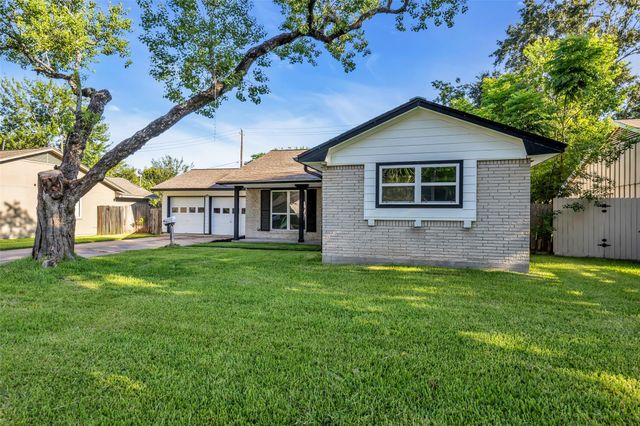 6930 Neff Street, Houston, TX 77074