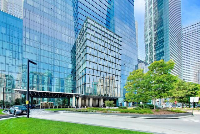 363 E Wacker Drive 5401, Chicago, IL 60601