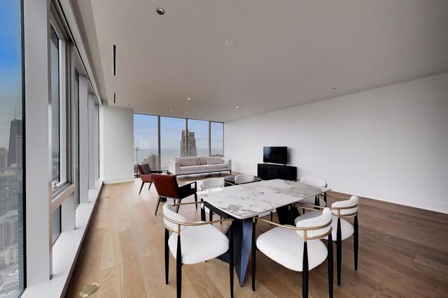 363 E Wacker Drive 5401, Chicago, IL 60601