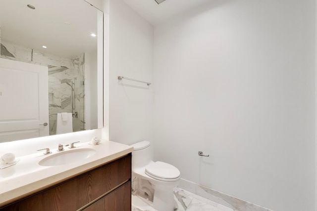 363 E Wacker Drive 5401, Chicago, IL 60601