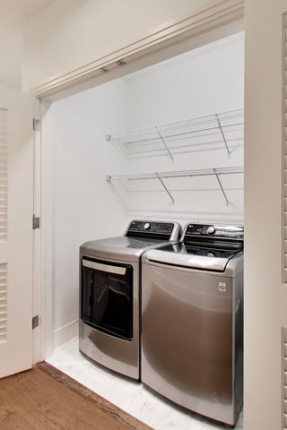 363 E Wacker Drive 5401, Chicago, IL 60601