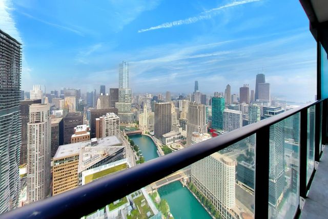 363 E Wacker Drive 5401, Chicago, IL 60601