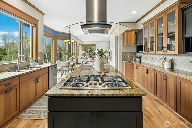 6545 Cheyney Lane NW, Seabeck, WA 98380