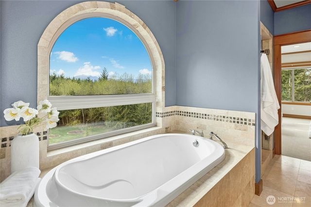 6545 Cheyney Lane NW, Seabeck, WA 98380