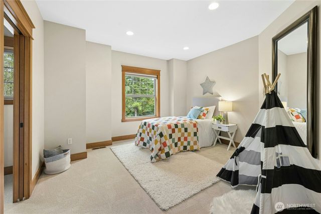 6545 Cheyney Lane NW, Seabeck, WA 98380