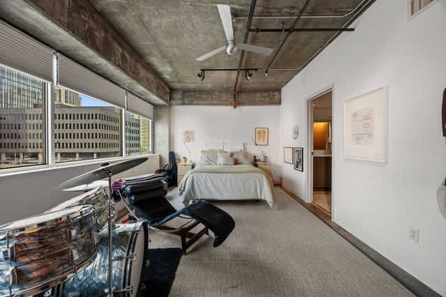 2011 Cedar Springs 305, Dallas, TX 75201