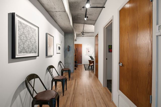 2011 Cedar Springs 305, Dallas, TX 75201