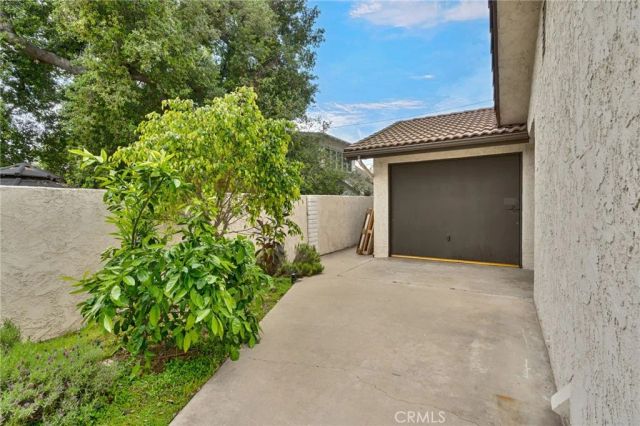2414 Vista, Upland, CA 91784