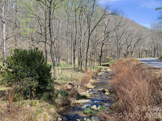 00 Elk Shoals Creek Road, Burnsville, NC 28714