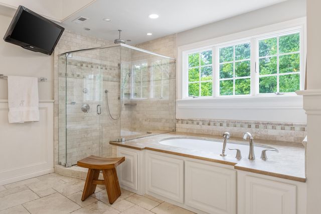 4020 Hamill Road, Hixson, TN 37343