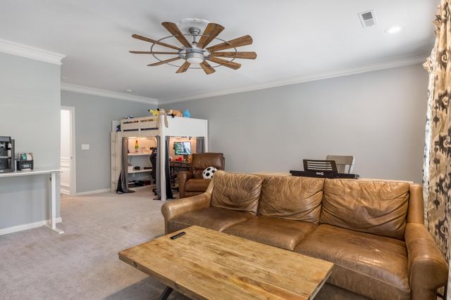 4020 Hamill Road, Hixson, TN 37343