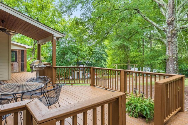 4020 Hamill Road, Hixson, TN 37343