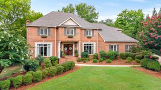 4020 Hamill Road, Hixson, TN 37343