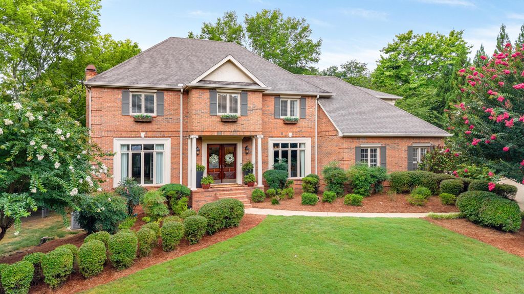 4020 Hamill Road, Hixson, TN 37343