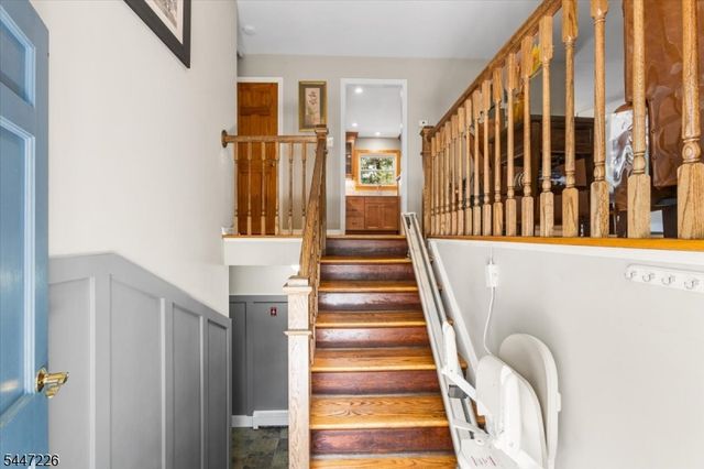 965 Edgewood Dr, Stillwater Twp., NJ 07860