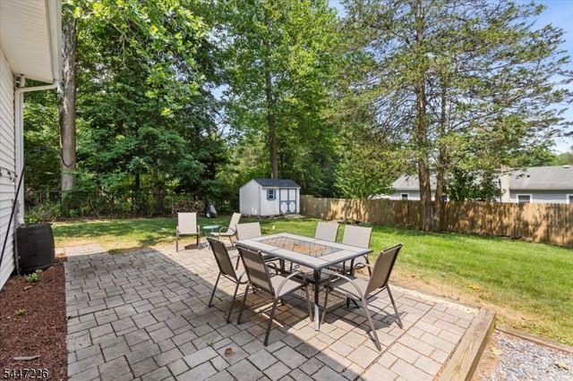 965 Edgewood Dr, Stillwater Twp., NJ 07860