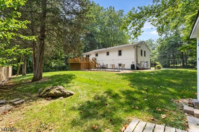 965 Edgewood Dr, Stillwater Twp., NJ 07860