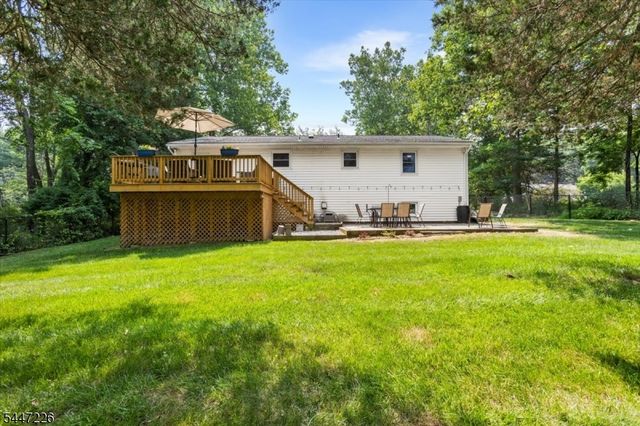 965 Edgewood Dr, Stillwater Twp., NJ 07860
