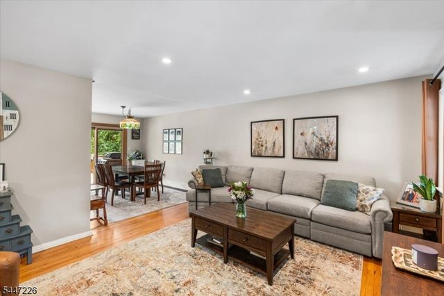 965 Edgewood Dr, Stillwater Twp., NJ 07860