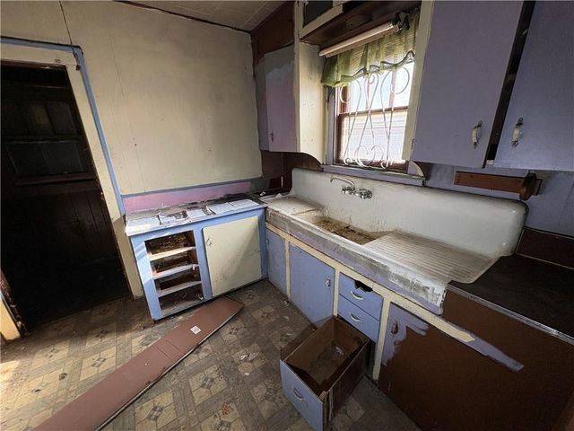 5437 Brooklyn Avenue, Kansas City, MO 64130