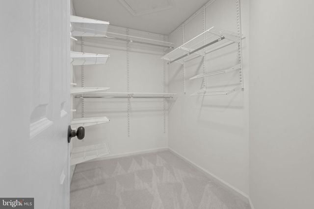 2370 WHITESTONE HILL CT, Falls Church, VA 22043