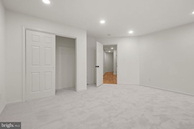 2370 WHITESTONE HILL CT, Falls Church, VA 22043