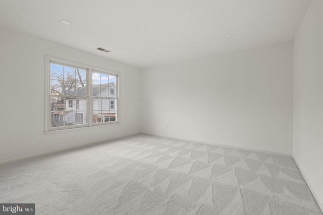 2370 WHITESTONE HILL CT, Falls Church, VA 22043