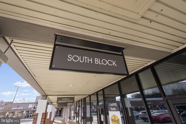 2370 WHITESTONE HILL CT, Falls Church, VA 22043