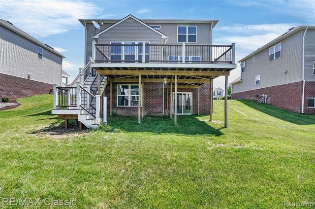 29949 Macintosh Lane, New Hudson, MI 48165