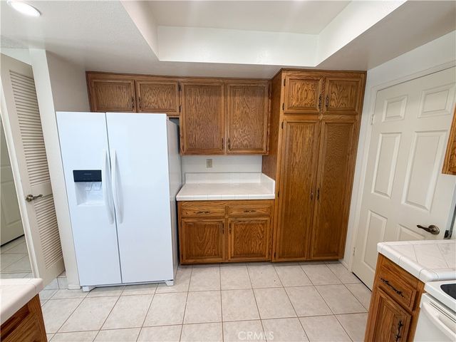 5731 E Crater Lake, Orange, CA 92867