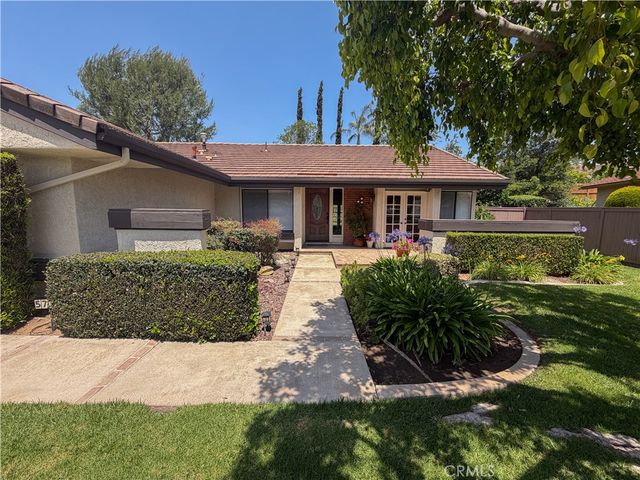 5731 E Crater Lake, Orange, CA 92867