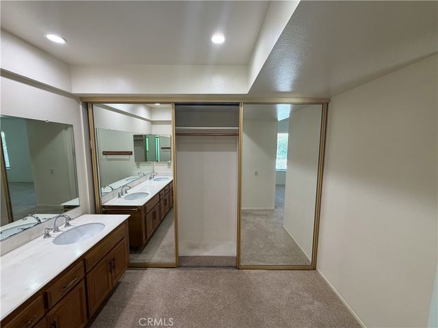 5731 E Crater Lake, Orange, CA 92867